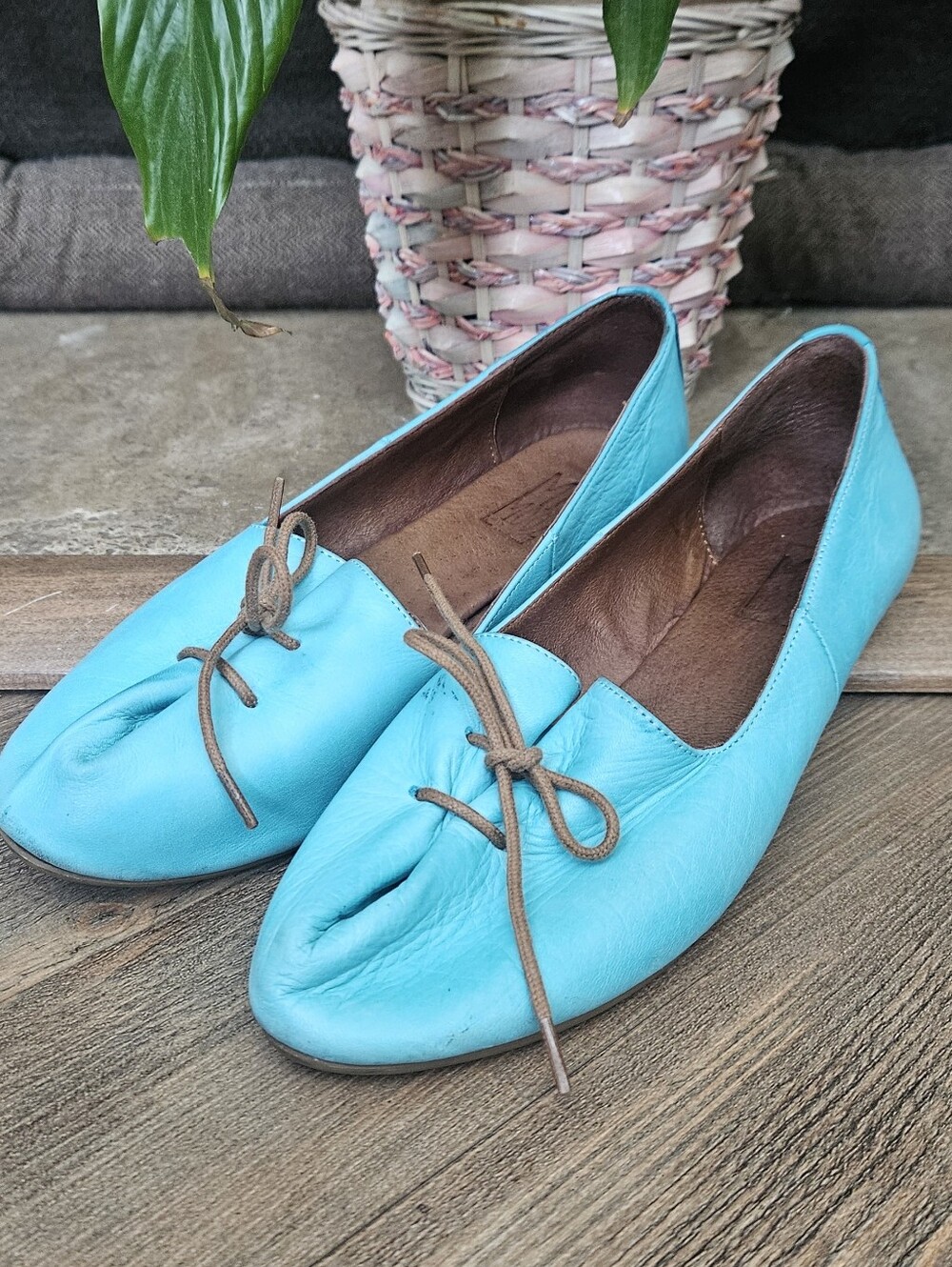 Miz Mooz April Flat Leather Loafers Tie-Front Flats Turquoise